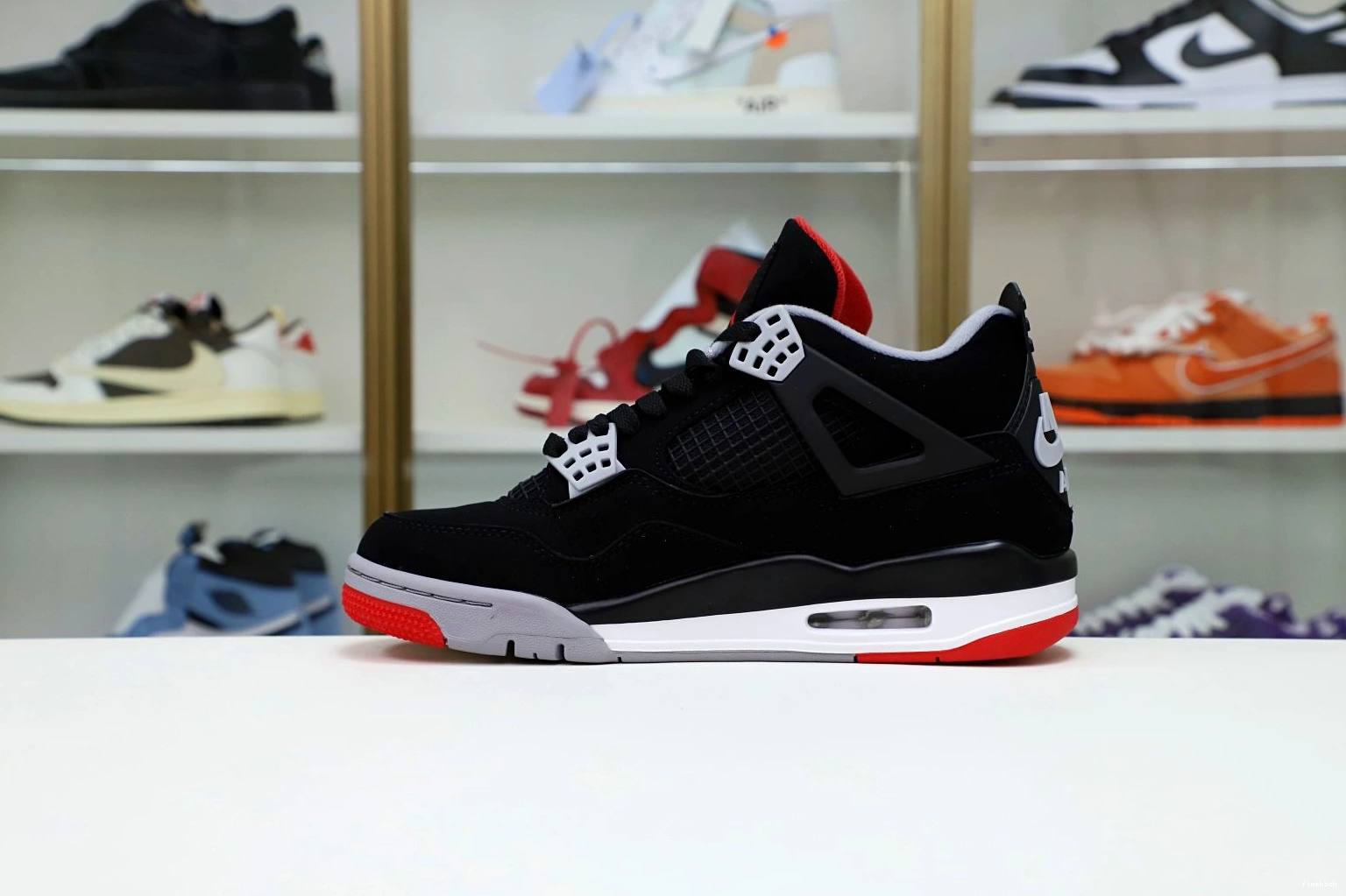 AIR 'BRED' OG RETRO 2019 JORDAN 4 0307